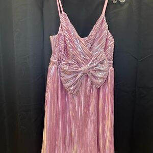 Elegant Pink Mini Dress with Bow